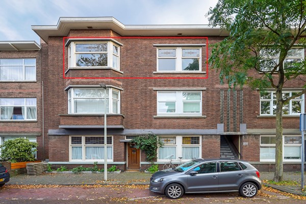 Sold subject to conditions: Lunterenstraat 122, 2573 PT The Hague